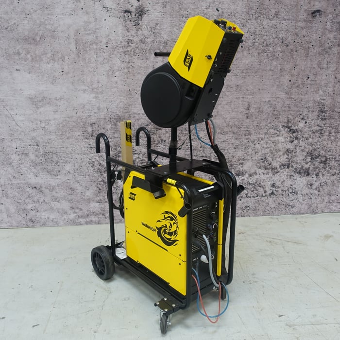 Demo Esab Warrior 400I CC/CV CO-2 anlæg - 400 amp.
