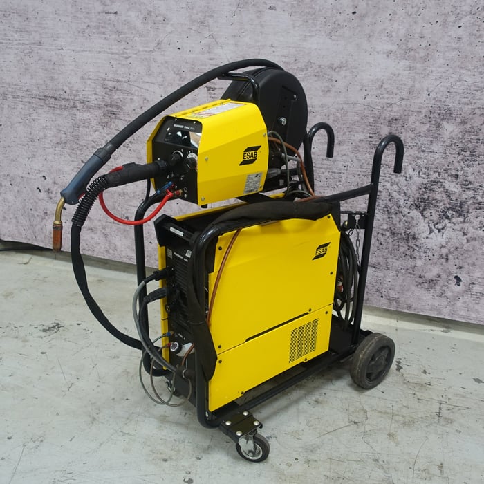 Brugt Esab Warrior 400I CC/CV CO-2 anlæg - 400 amp.