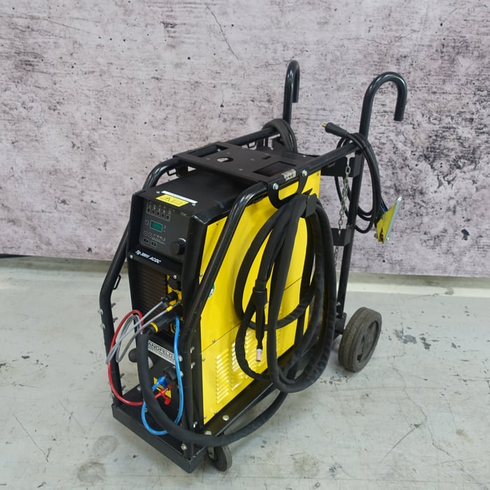 Brugt Esab TIG 3000iw AC/DC TIG-anlæg - 300 amp.