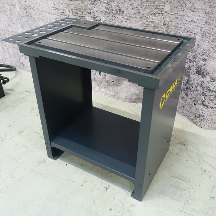 Nyt CMA T-sporsbord - 800 x 600 mm.