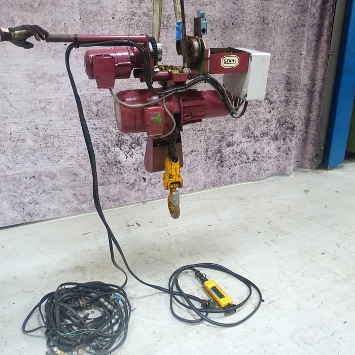 Used Stahl R20 crane - 2000 kg.