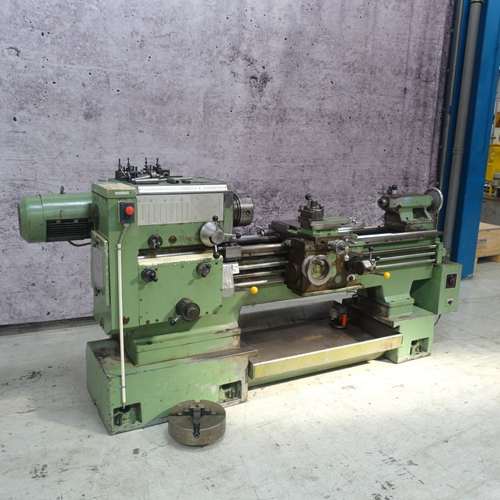 Used VDF Heidenreich & Hanbeck 21-RO lathe - 220 x 1100 x 56 mm.