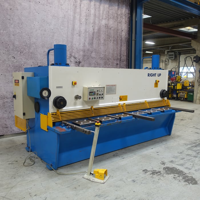 Brugt Right Up RPG 3110 hydr. NC maskinsaks - 3100 x 10 mm.