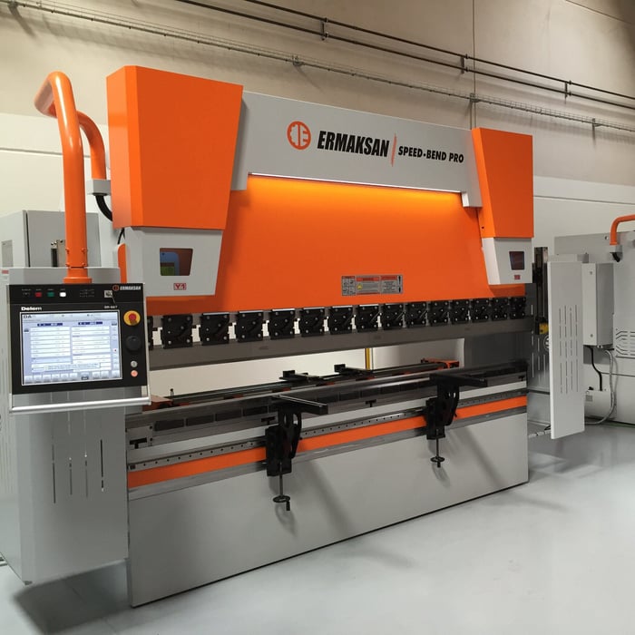 Ny Ermaksan Speed Bend Pro 3100 - 260 6-akset CNC kantpresse - 3100 x 260 tons.