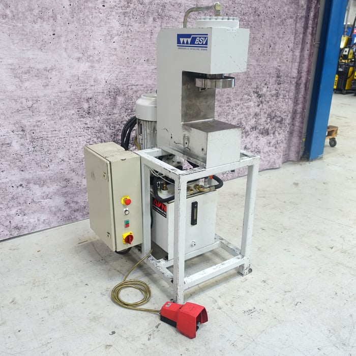 Brugt BSV hydr. C-presse - 45 tons.